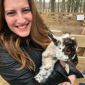 Meet your Posher, Shanon